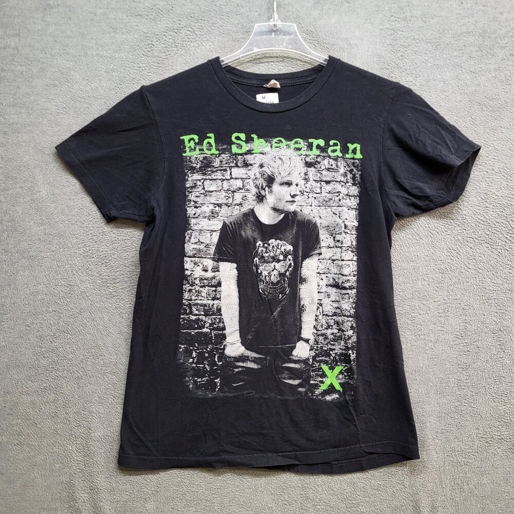 Ed‎ Sheeran Men Shirt Medium Black Y2K Short Sleeve Tee